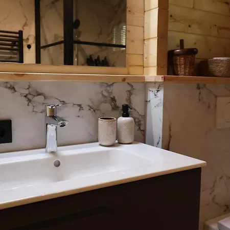 Holiday home Luxe Houten Wellness Boshuisje Met Yoga En - Sereno *