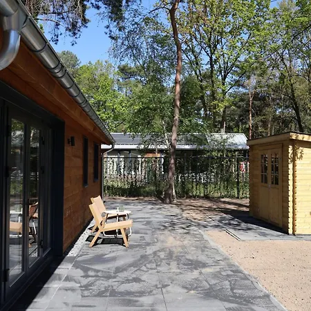 Luxe Houten Wellness Boshuisje Met Yoga En - Sereno