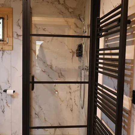Luxe Houten Wellness Boshuisje Met Yoga En - Sereno