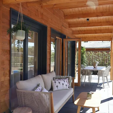 Luxe Houten Wellness Boshuisje Met Yoga En - Sereno *