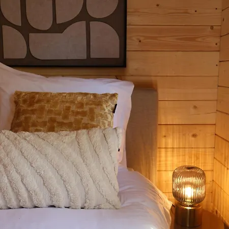 Holiday home Luxe Houten Wellness Boshuisje Met Yoga En - Sereno Meijel
